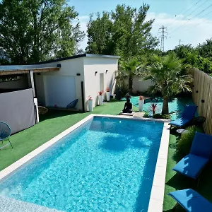 Jacuzzi Prive Piscine Commune Appartement